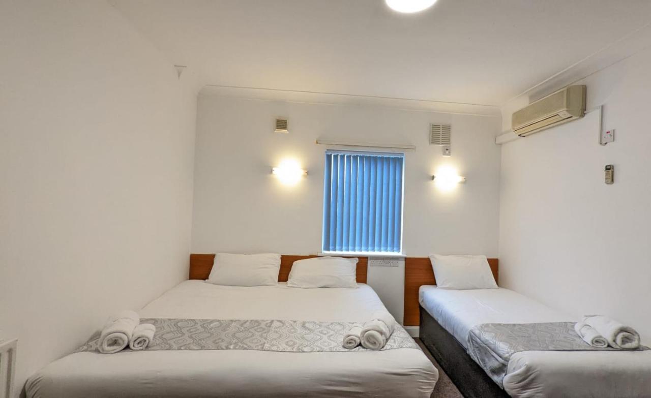 Sk Heathrow Hotel Hayes  Eksteriør bilde
